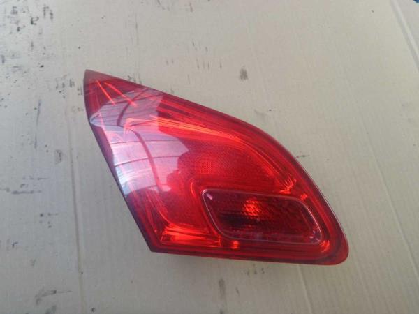 FEU ARRIERE GAUCHE OPEL ASTRA J 5PORTES 2013+ - Vue 1